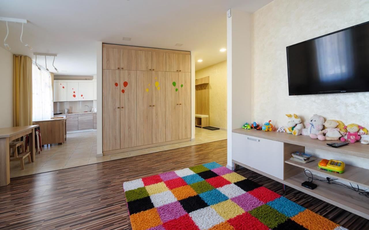 Colored Balloons - 3 Bedrooms, 3 Bathrooms, Equipped Large Apartments Lemberg Exterior foto