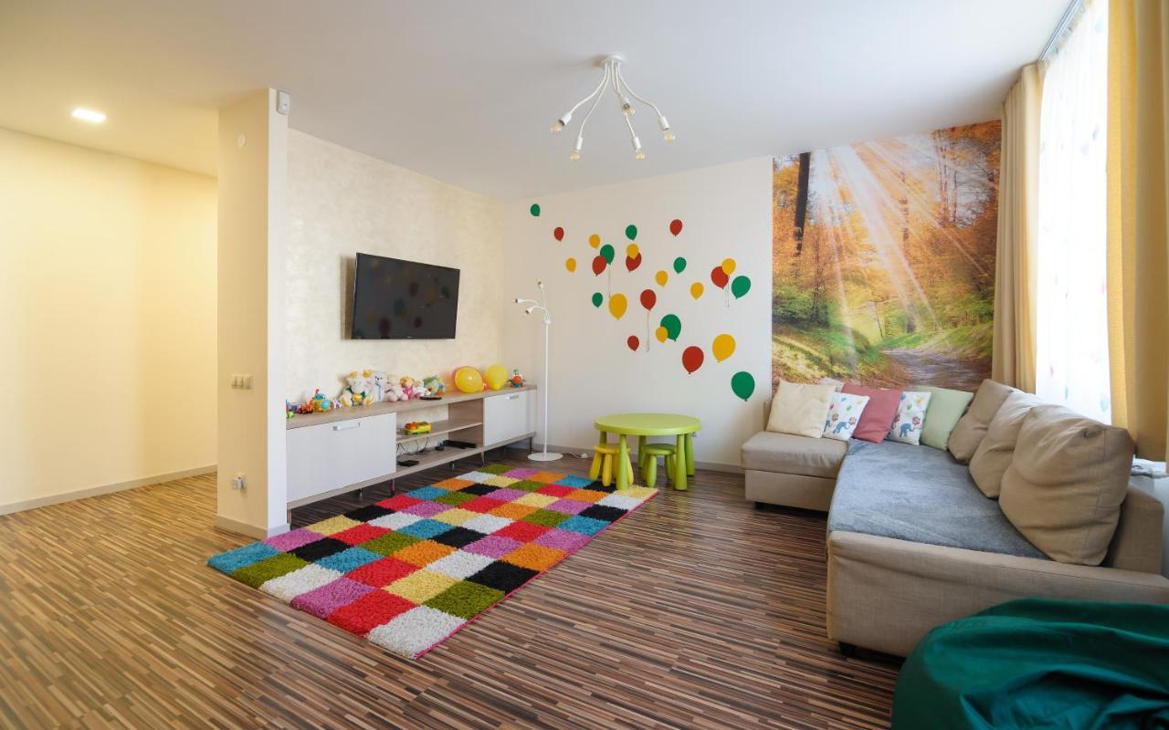 Colored Balloons - 3 Bedrooms, 3 Bathrooms, Equipped Large Apartments Lemberg Exterior foto