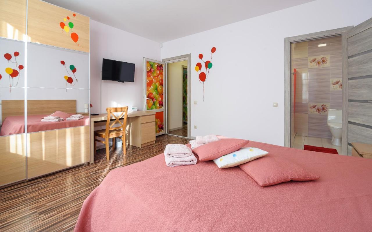 Colored Balloons - 3 Bedrooms, 3 Bathrooms, Equipped Large Apartments Lemberg Exterior foto